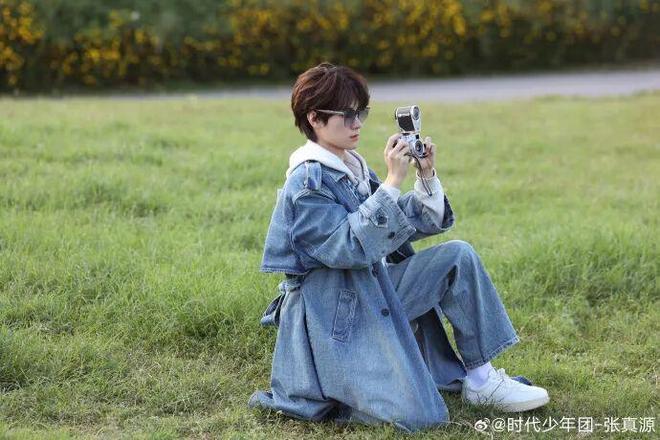 一件风衣可以安排上了AG真人平台秋天的第(图7)